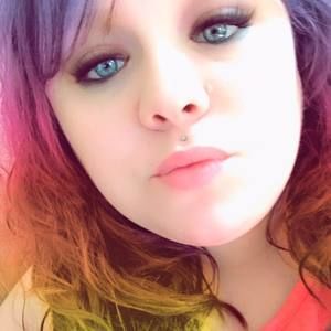 Meet your Posher, Alisha